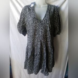 Universal Thread Black Floral Dress